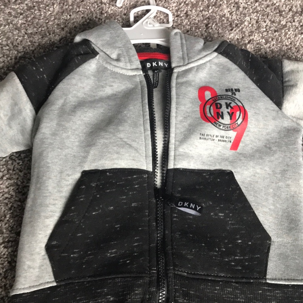 DKNY TODDLER SWEATSUIT